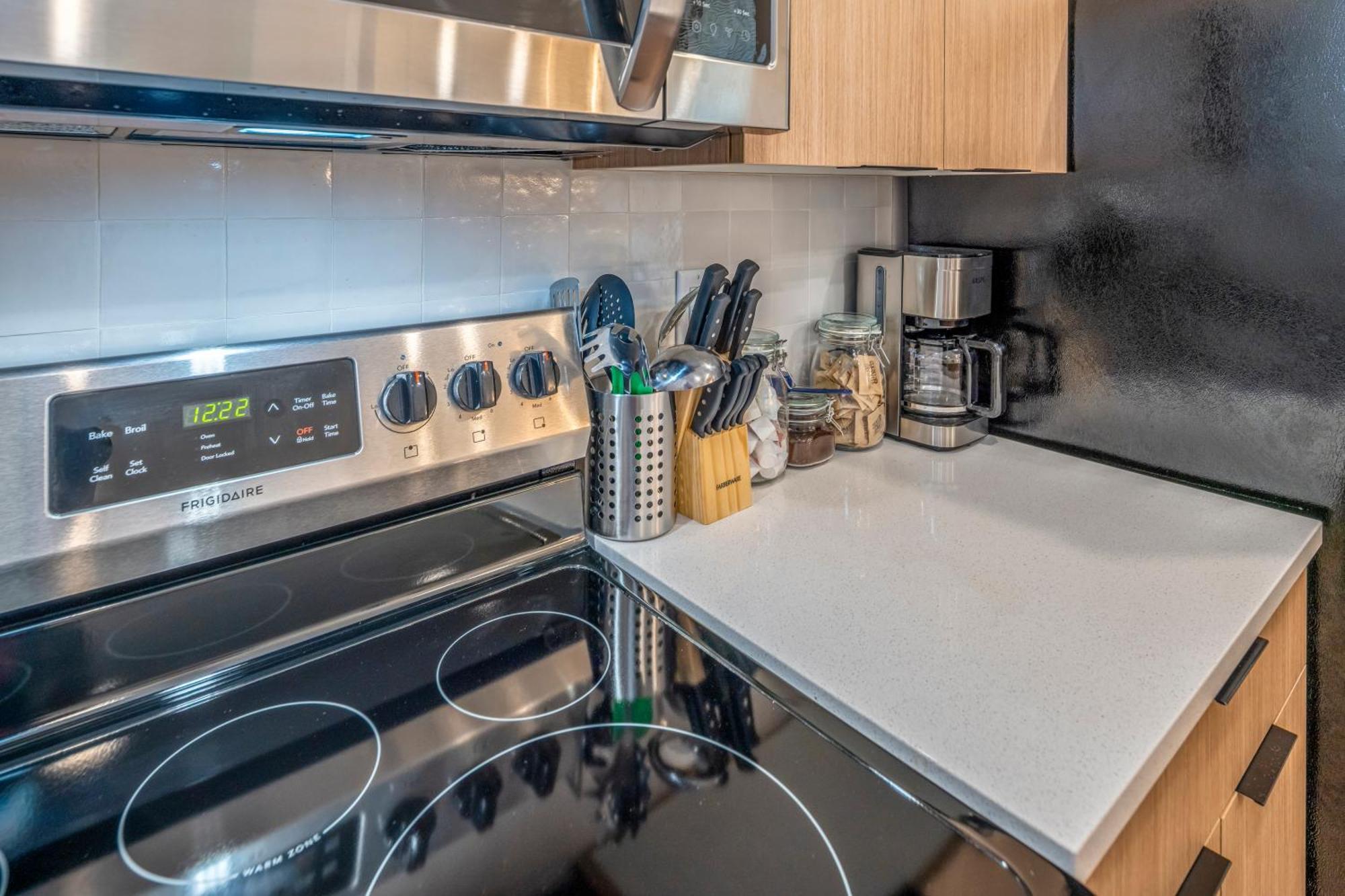 Prime Otr, 3 Lux Queen Beds, Two 55In Tvs, Steps To Tql, Findlay Market, Light Rail, Fast Wifi Cincinnati Dış mekan fotoğraf