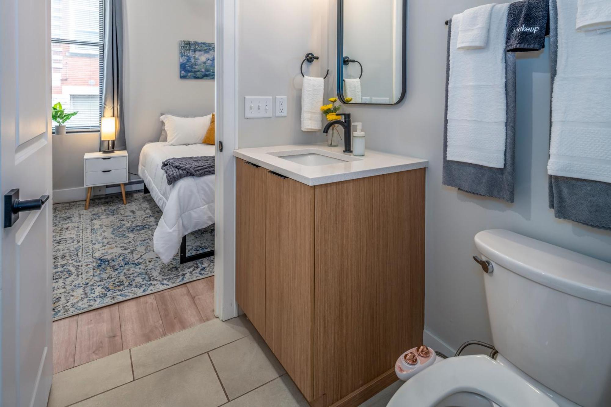 Prime Otr, 3 Lux Queen Beds, Two 55In Tvs, Steps To Tql, Findlay Market, Light Rail, Fast Wifi Cincinnati Dış mekan fotoğraf