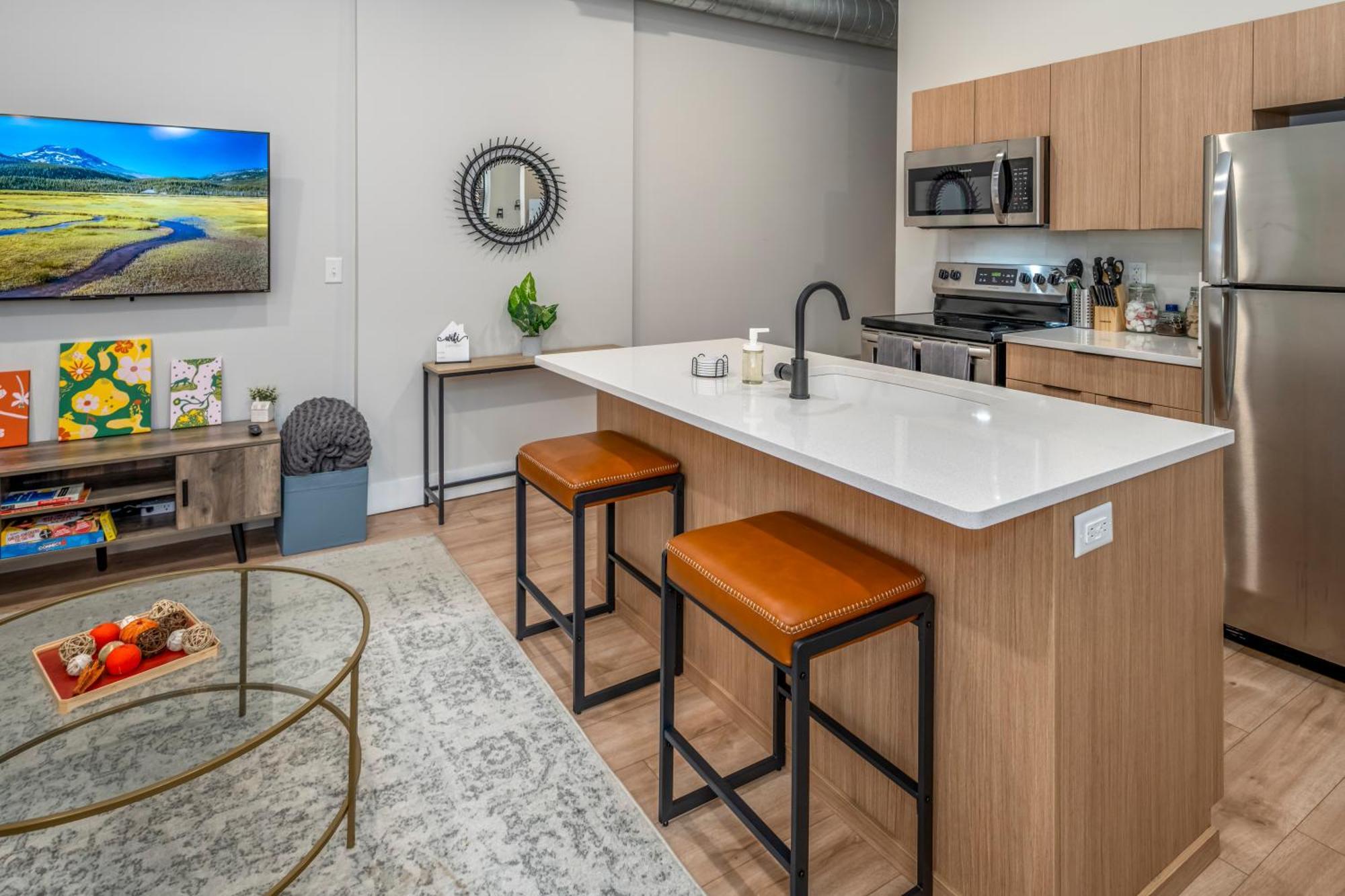 Prime Otr, 3 Lux Queen Beds, Two 55In Tvs, Steps To Tql, Findlay Market, Light Rail, Fast Wifi Cincinnati Dış mekan fotoğraf